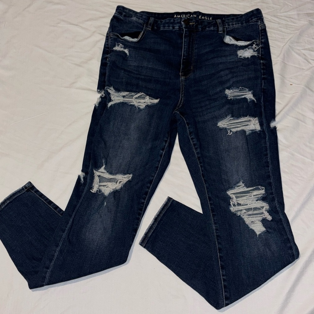 American eagle curvy high rise legging dark blue jeans in color
